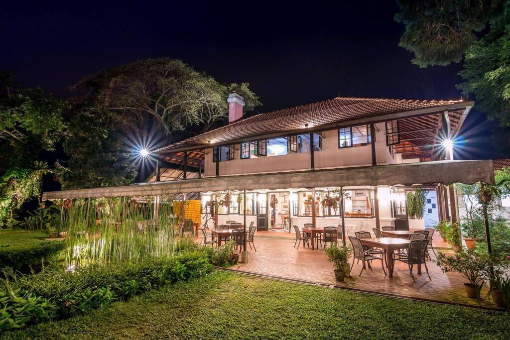 Holiday home Cheerful 6br Town House @ Geortown For 5-14pax By Cohans *